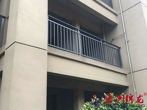 鋅鋼型材陽臺護欄圖片