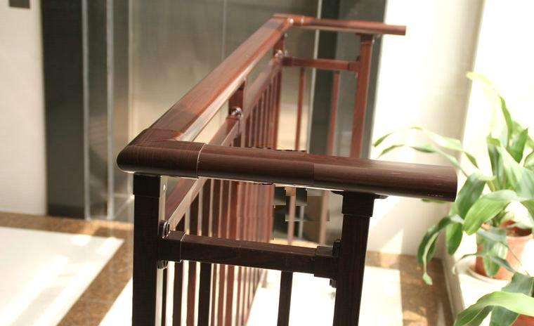 為什么同樣的鋅鋼護(hù)欄市場(chǎng)上有不同的價(jià)格