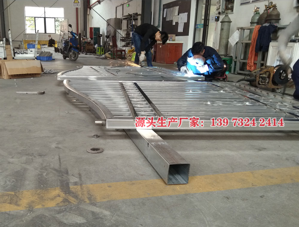 湘潭鋅鋼大門 湘潭鋅鋼大門